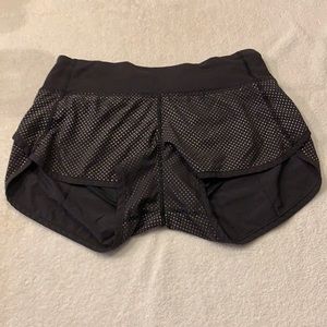 Lululemon Reflective Polka Dot Speed Short